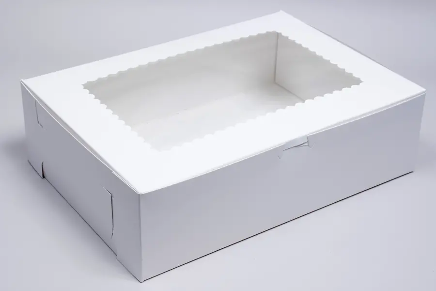 14X10X4 WHITE CUPCAKE BOX W/WIND 12 CUP