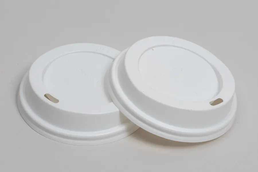 12-20OZ LID WITH SIPPER WHITE