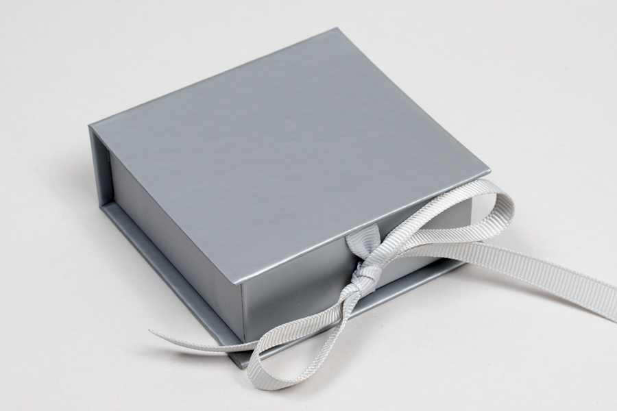 2-3/4 x 2-3/4 x 1 MATTE SILVER LUXE JEWELRY BOX WITH MATTE SILVER RIBBON