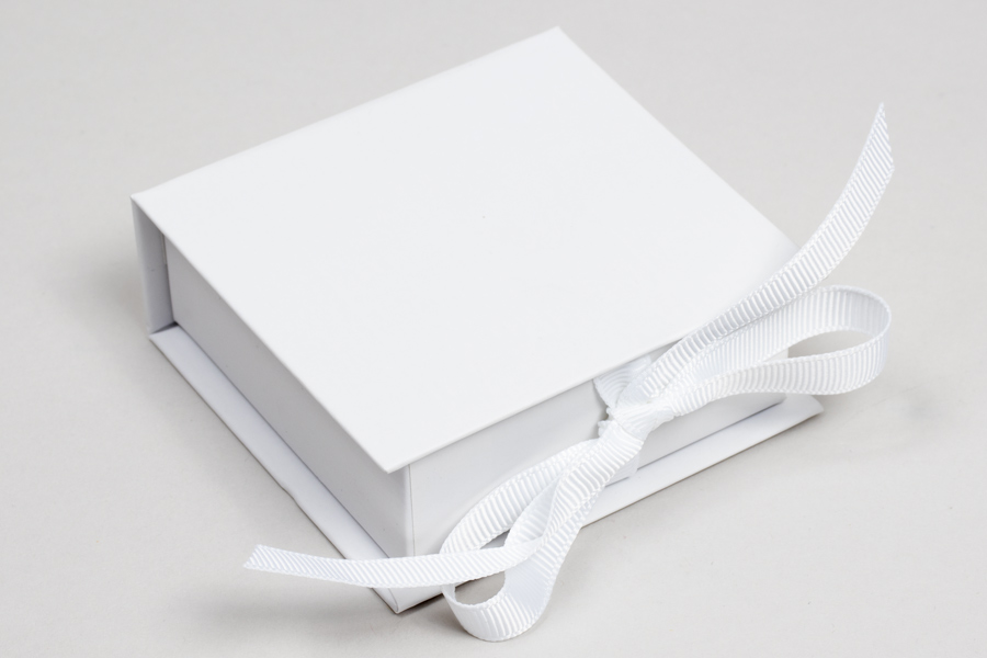 2-3/4 x 2-3/4 x 1 MATTE WHITE LUXE JEWELRY BOX WITH MATTE WHITE RIBBON